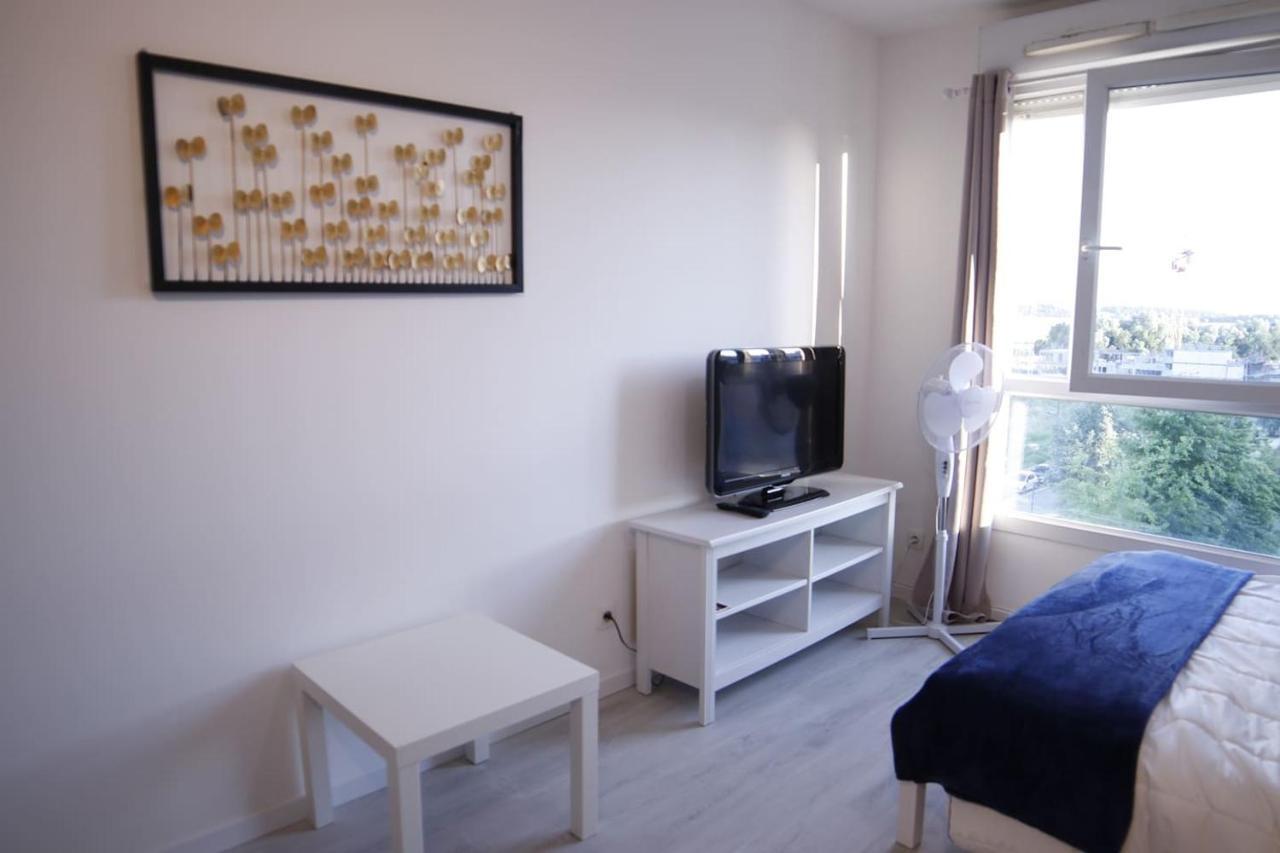 New- Relaxing Studio - 5 Min From Disneyland Paris 몽테브랭 외부 사진